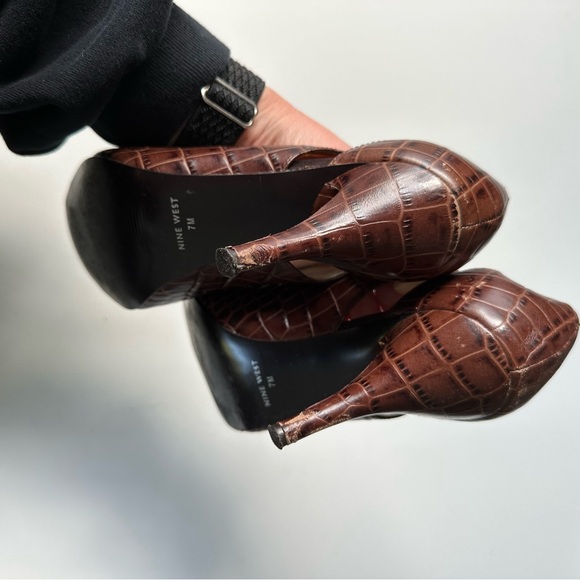 Nine West Leather Open Toe Heels - Picture 5 of 10